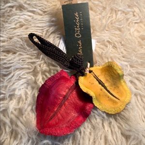 Natural REAL SEED Dangle Cord Bracelet - Brazil